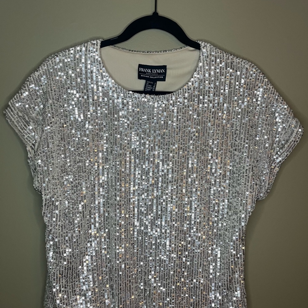 Frank Lyman Design Glittering Silver Short Sleeve Top